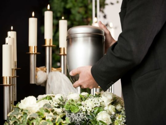Choosing an Urn: Four Things to Consider